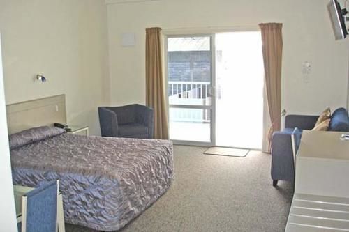 Motor 4* Hawera